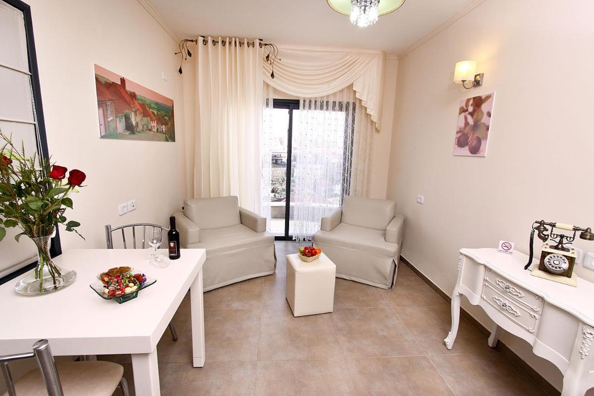 Villa Achuza Bamarom à Safed Extérieur photo